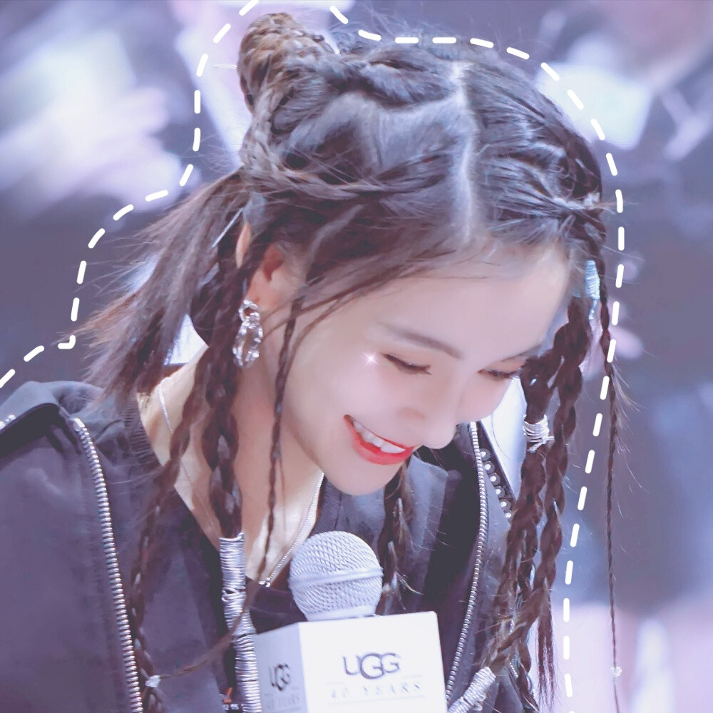 女神 颖三岁 仙女颖 蠢颖 北鼻 鼻鼻
杨颖Angelababy
你若微笑丶目光便倾城
♡全世界最好的杨颖♡
by.若萱