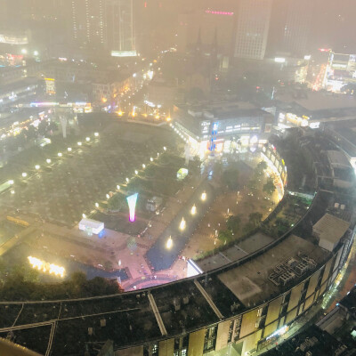 1812 宁波 初雪，从阳台往外拍，一片雪花都看不见==