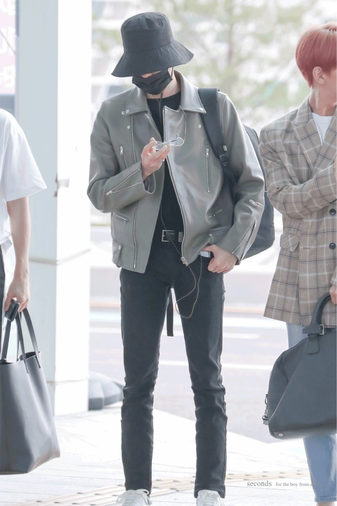 全圆佑180915仁川机场出境