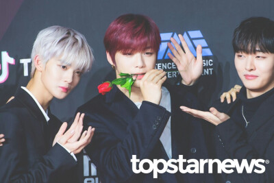 姜丹尼尔 Kang Daniel