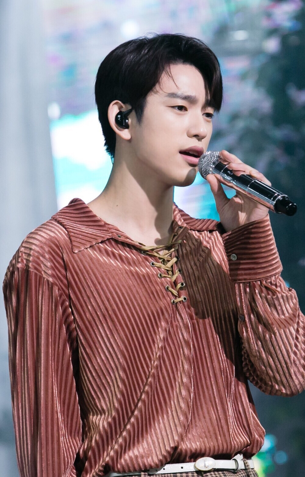 JinYoung 