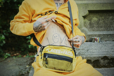 lil peep 墓地约会（来源:Noisy异视异色）