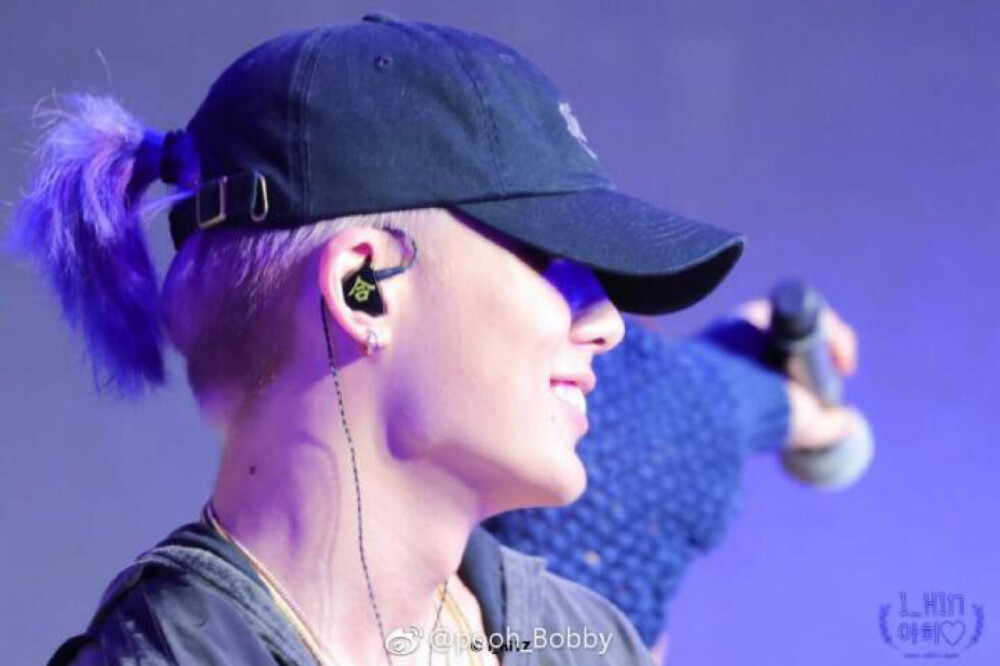 今日份打啵女孩的快乐