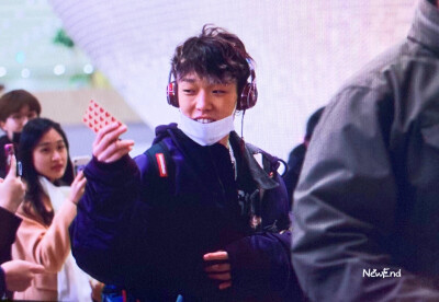 bobby 金知元 机场照