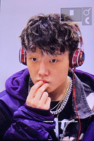 bobby 金知元 机场照