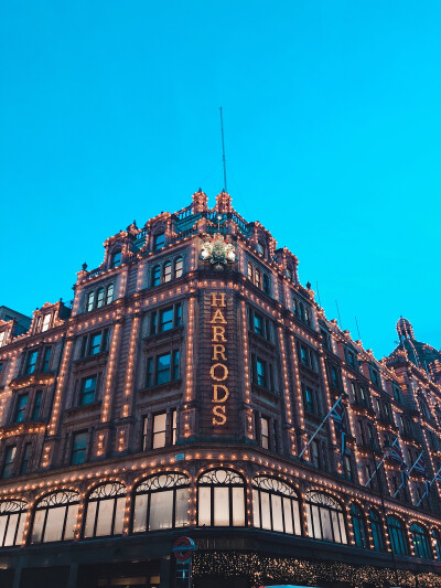 圣诞节假日里的HARRODS 