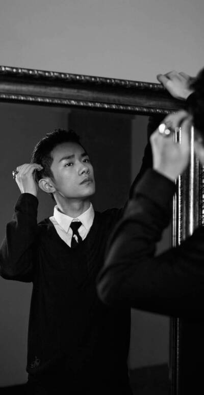 易烊千玺也太帅了吧