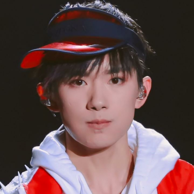 易烊千玺也太帅了吧