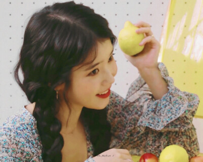 IU#李知恩
