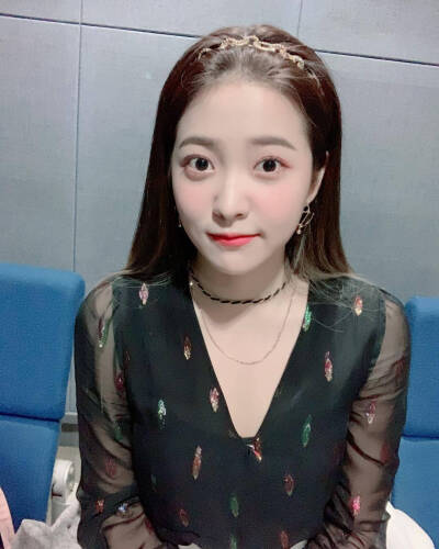 金艺琳 yeri