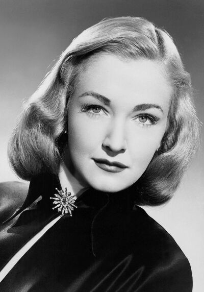 尼娜·弗彻（Nina Foch）