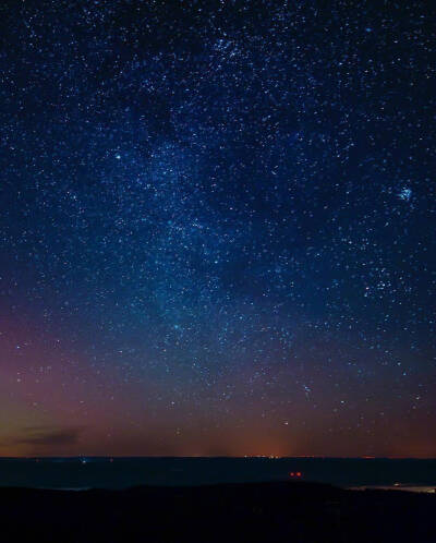 挪威雪夜（图片来源微博）