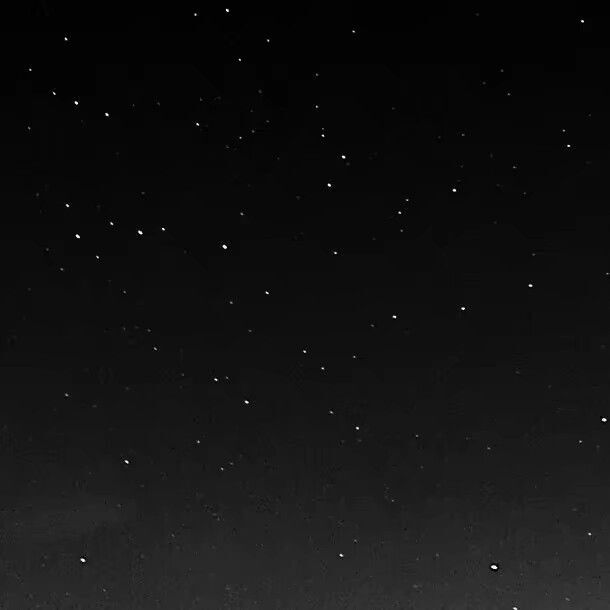 #今日份背景#
灯关了 我可以哭了吗
楚君璃 | 顾辞.