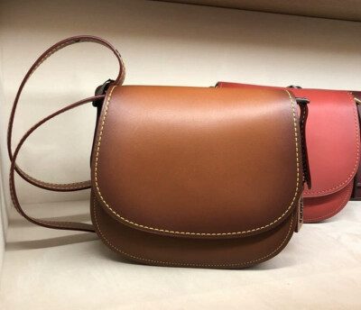 Coach saddle 23