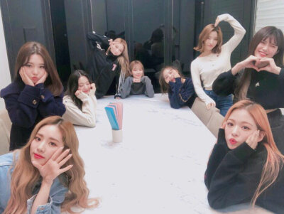 fromis_9