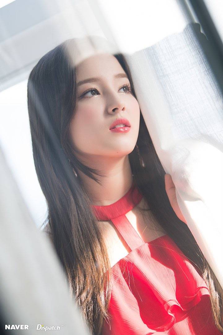 Momoland 李承利Nancy