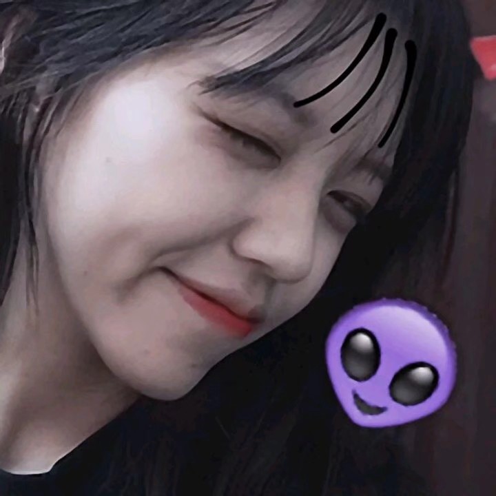 “如果生活很苦的话，你要不要搬进我甜甜的心中”