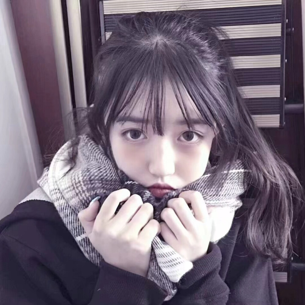 “如果生活很苦的话，你要不要搬进我甜甜的心中”