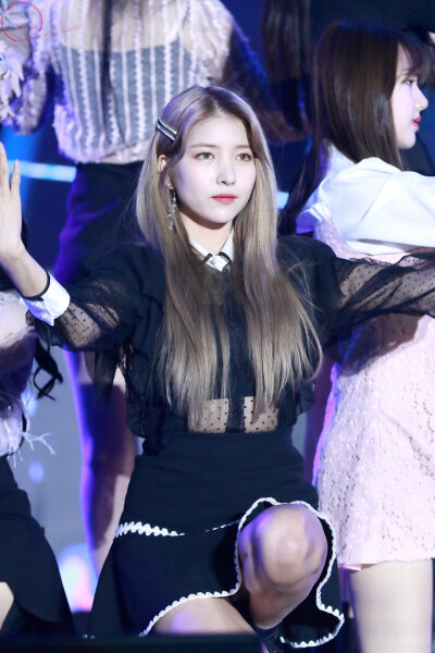 GFriend 腿队 金韶情 Sowon