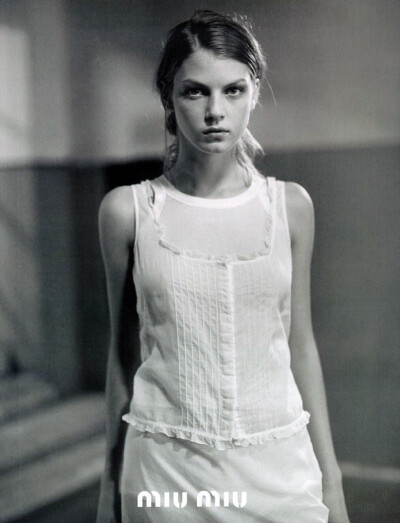 Angela Lindvall