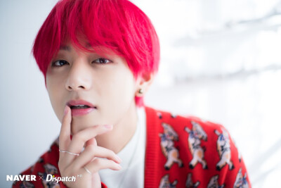 V 金泰亨 BTS 防弹少年团 20181224 Naver x Dispatch更新