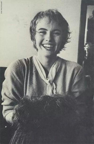 珍茜宝
Jean Seberg 1938-1979年
美国女演员