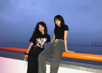 ins，闺蜜头像吖，可爱，女头