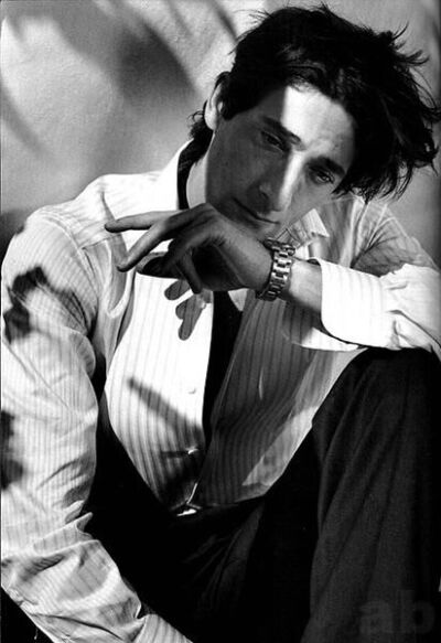 艾德里安布洛迪
Adrien Brody 1973年～
美国演员