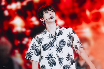 EXO