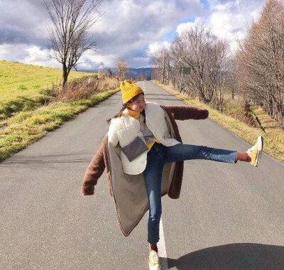 利和小姐姐的穿搭