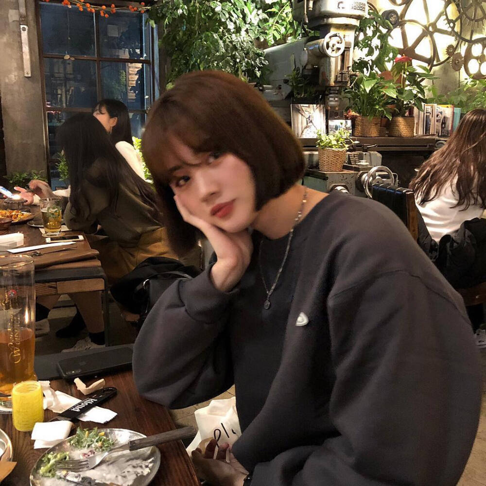 girlface短发女生头像