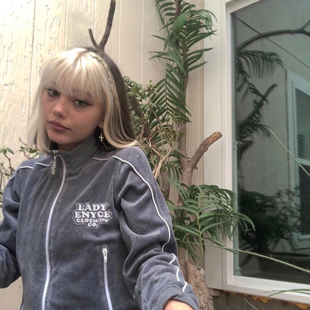  P̶i̶c̶t̶u̶r̶e̶ m̶e̶ g̶o̶n̶e