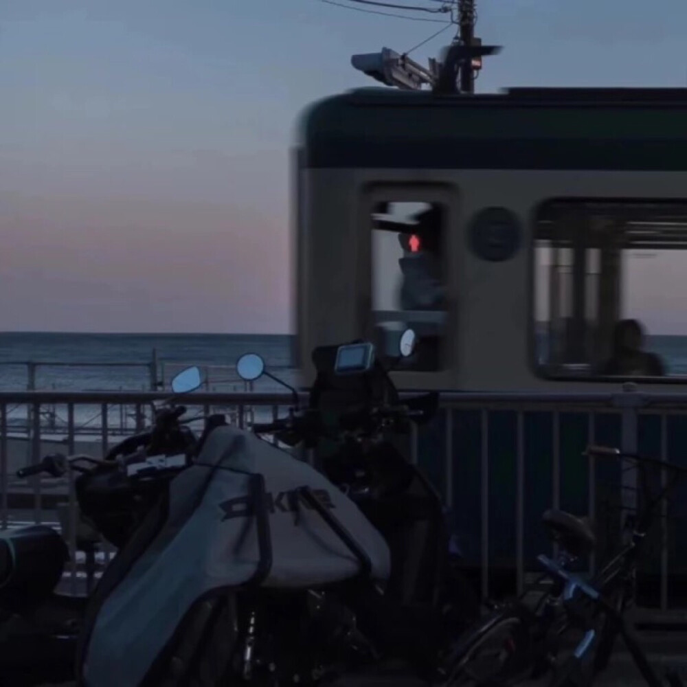 一生都在寻找渡船 一生都没船渡