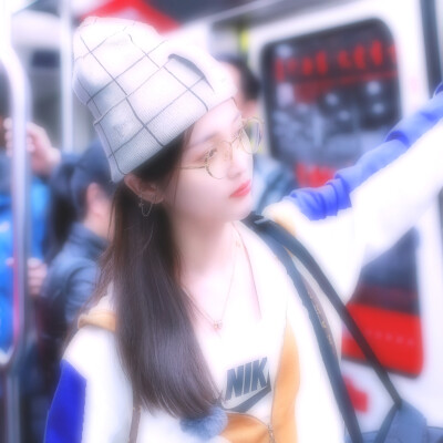 自调，拿图点赞