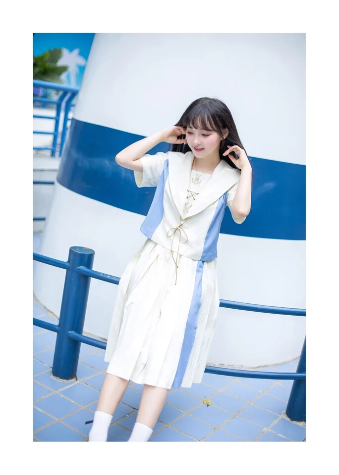 水手服