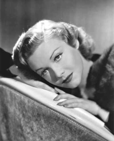 玛德琳卡洛
Madeleine Carroll 1906-1987年
英裔美国女演员