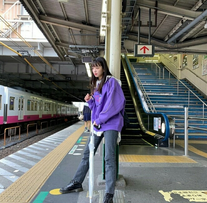 横田真悠