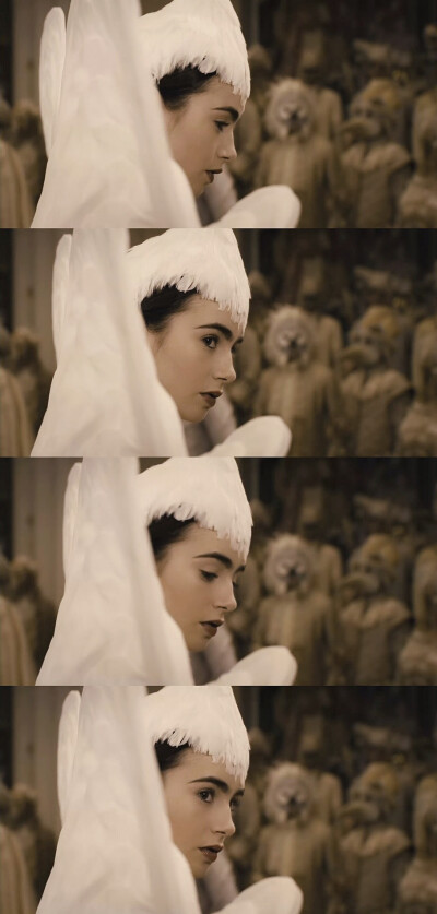 Mirror, mirror——-Lily Collins