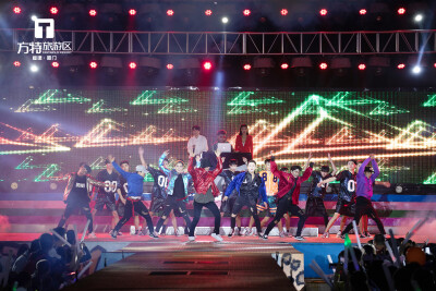 你的2018，已成过去，
新的2019，生活有一万种可能，
在方特，用仪式感标记每一种开始。
2019，我们来了！