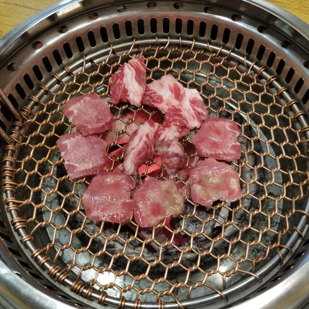 炭火烤肉