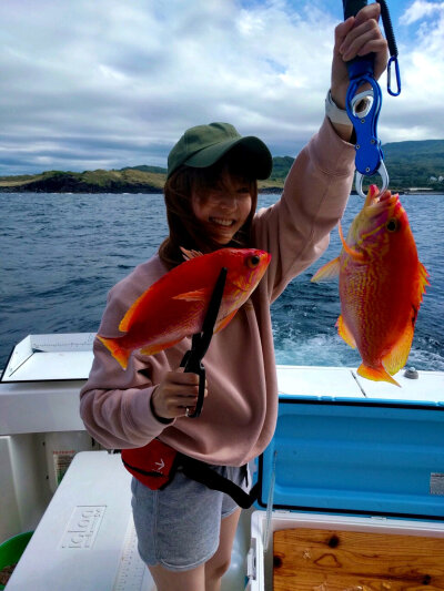 东亚优  饰 泉七羽
仁的女伴。千翼之母。水母Amazon
