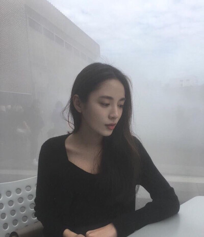 今晚的风是杜鹃花香