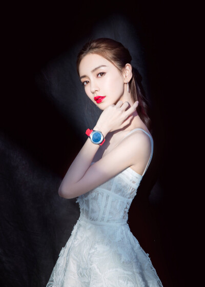 angelababy 18217 工作室晒图