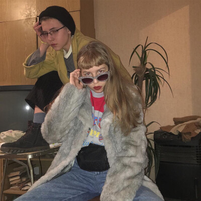 欧美晴头 来自@猪屎一