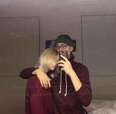 欧美晴头 来自@猪屎一