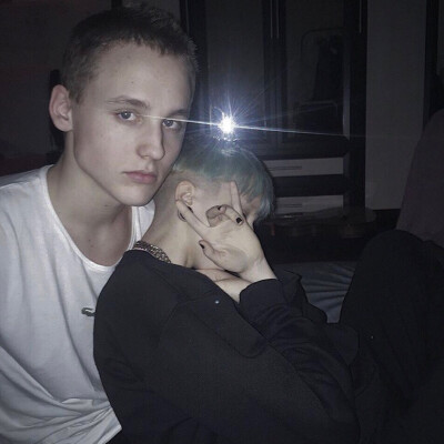 欧美晴头 来自@猪屎一