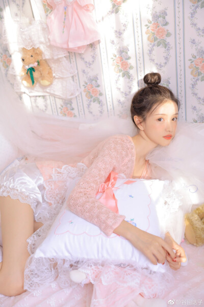 摄影∶vb@谷田达子
出镜:vb@林小宅-