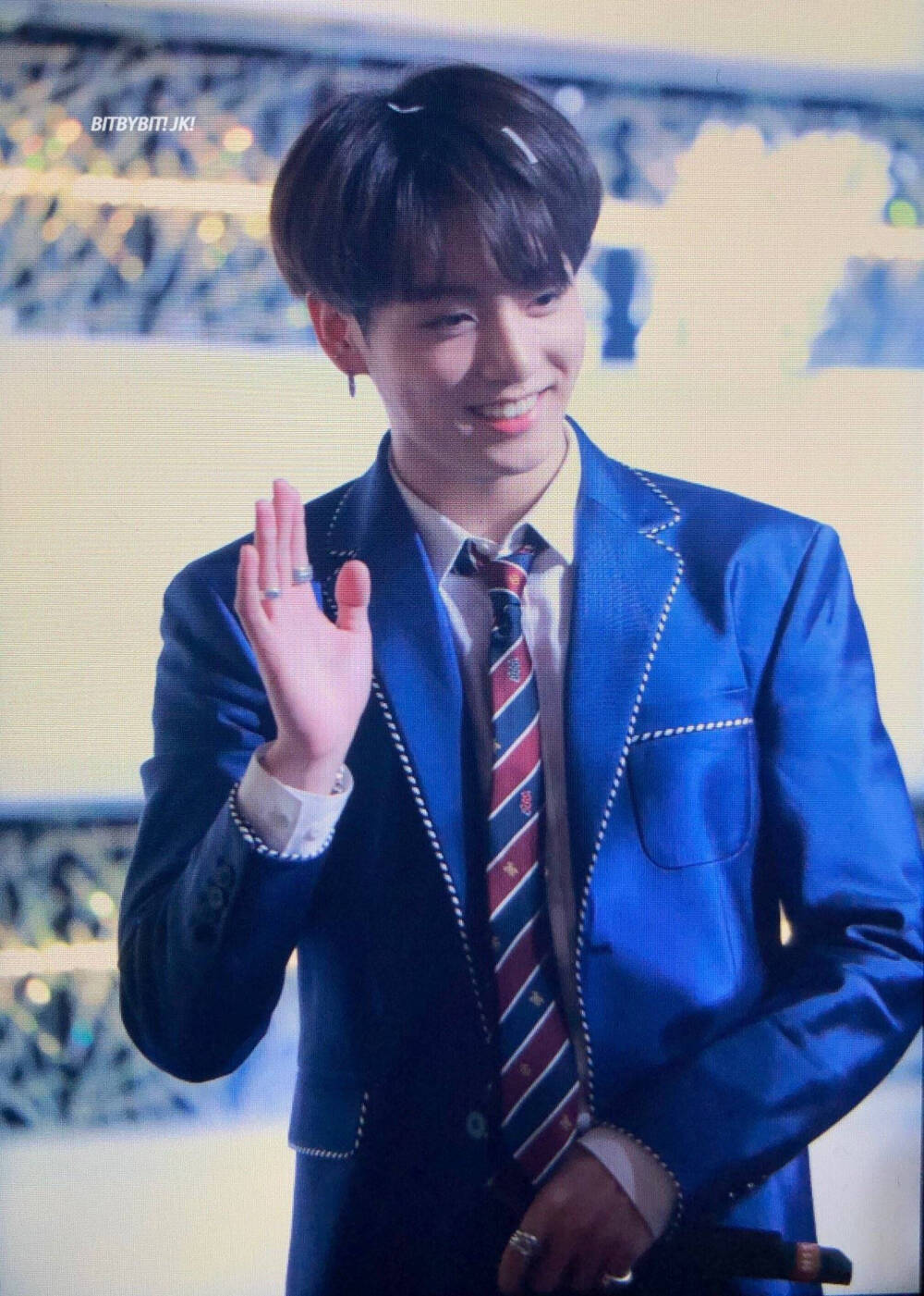 田柾国/小国/JUNGKOOK/JK
图源微博 拿图点赞收藏