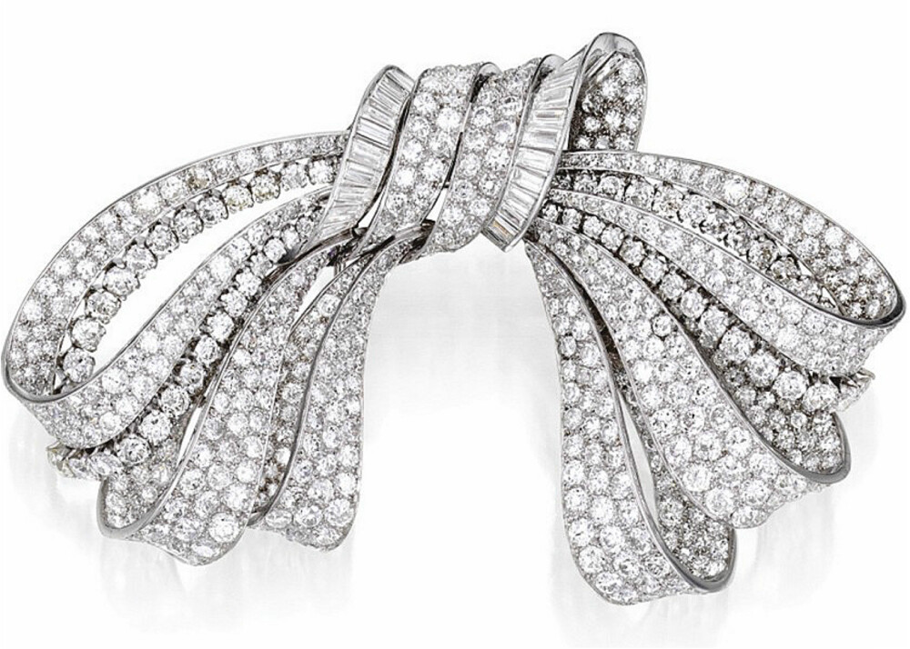 梵克雅宝(van cleef & arpels)蝴蝶结造型胸,1942年.