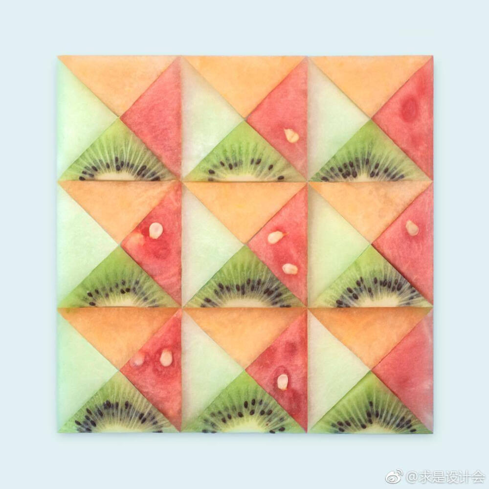 艺术家Kristen Meyer用生活中常见的事物制作出几何规律图形。#求是设计会#